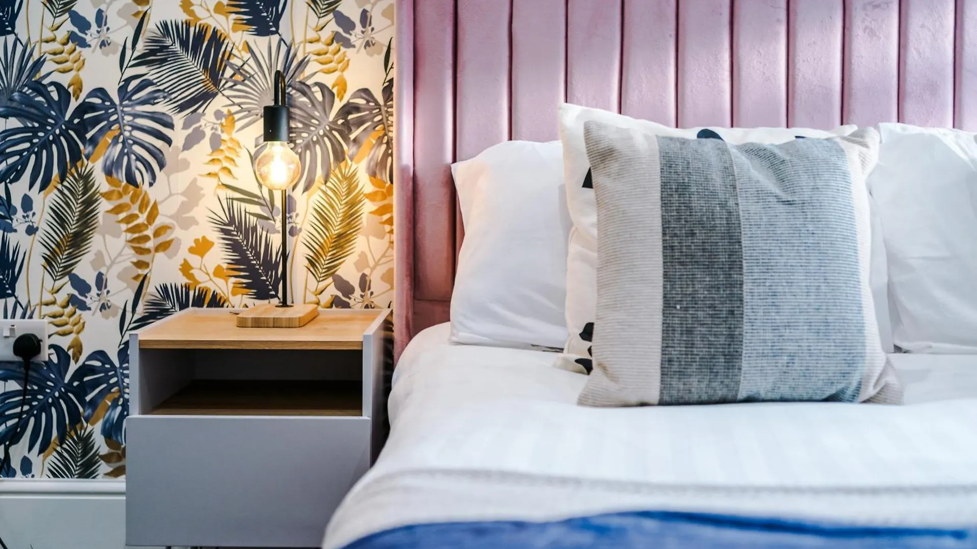 شقة The Gatsby In Harrogate 3 Bedrooms - Parking المملكة المتحدة