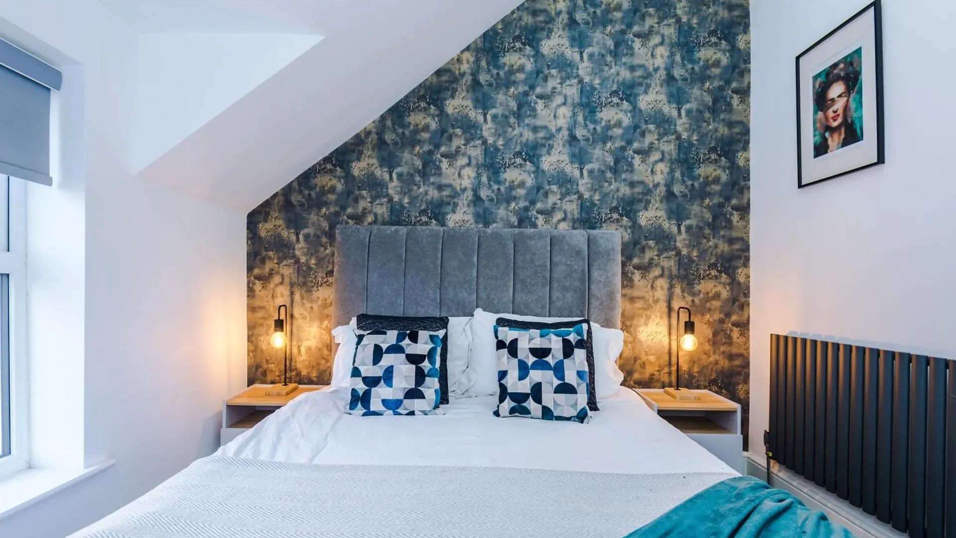 The Gatsby In Harrogate 3 Bedrooms - Parking شقة
