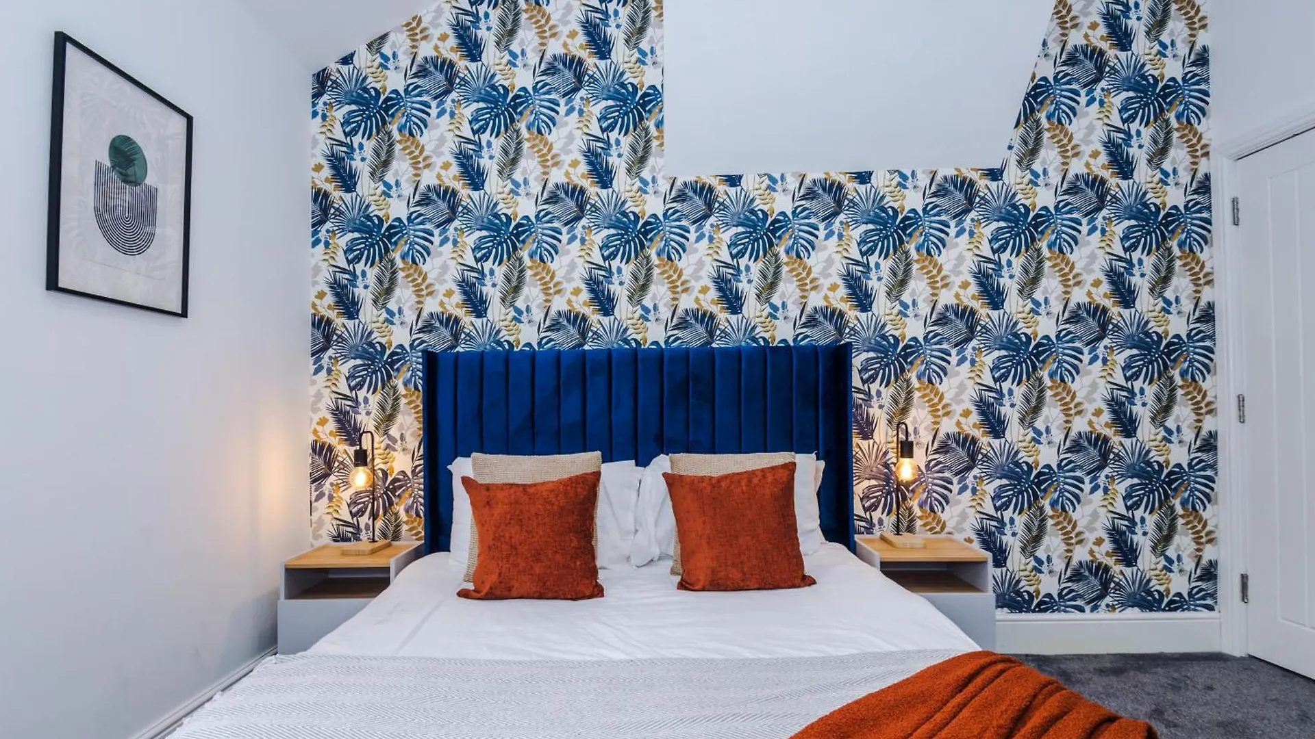 The Gatsby In Harrogate 3 Bedrooms - Parking شقة